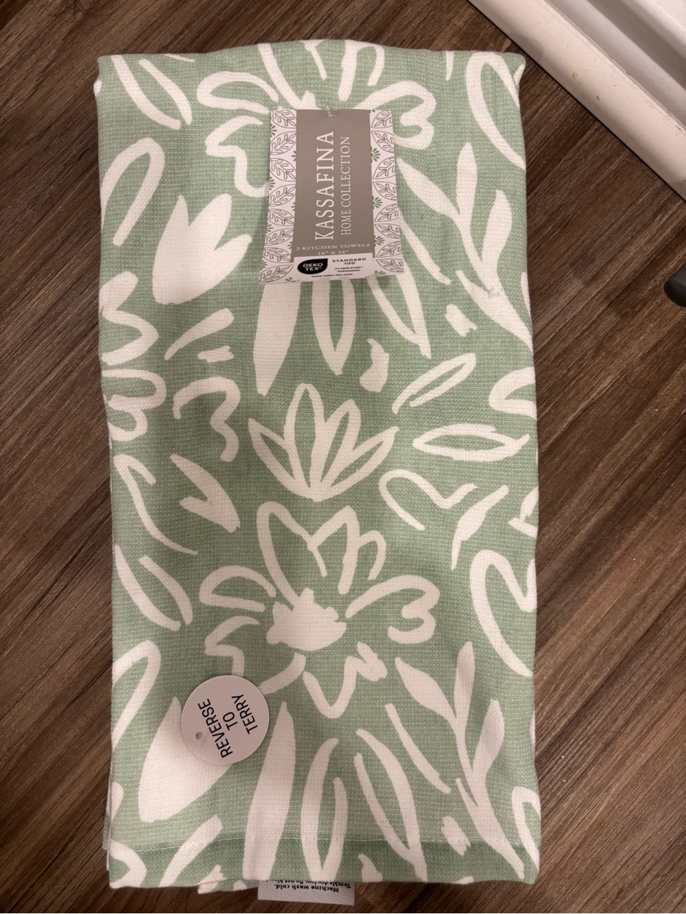 Mint & White Floral Home Accent Towel